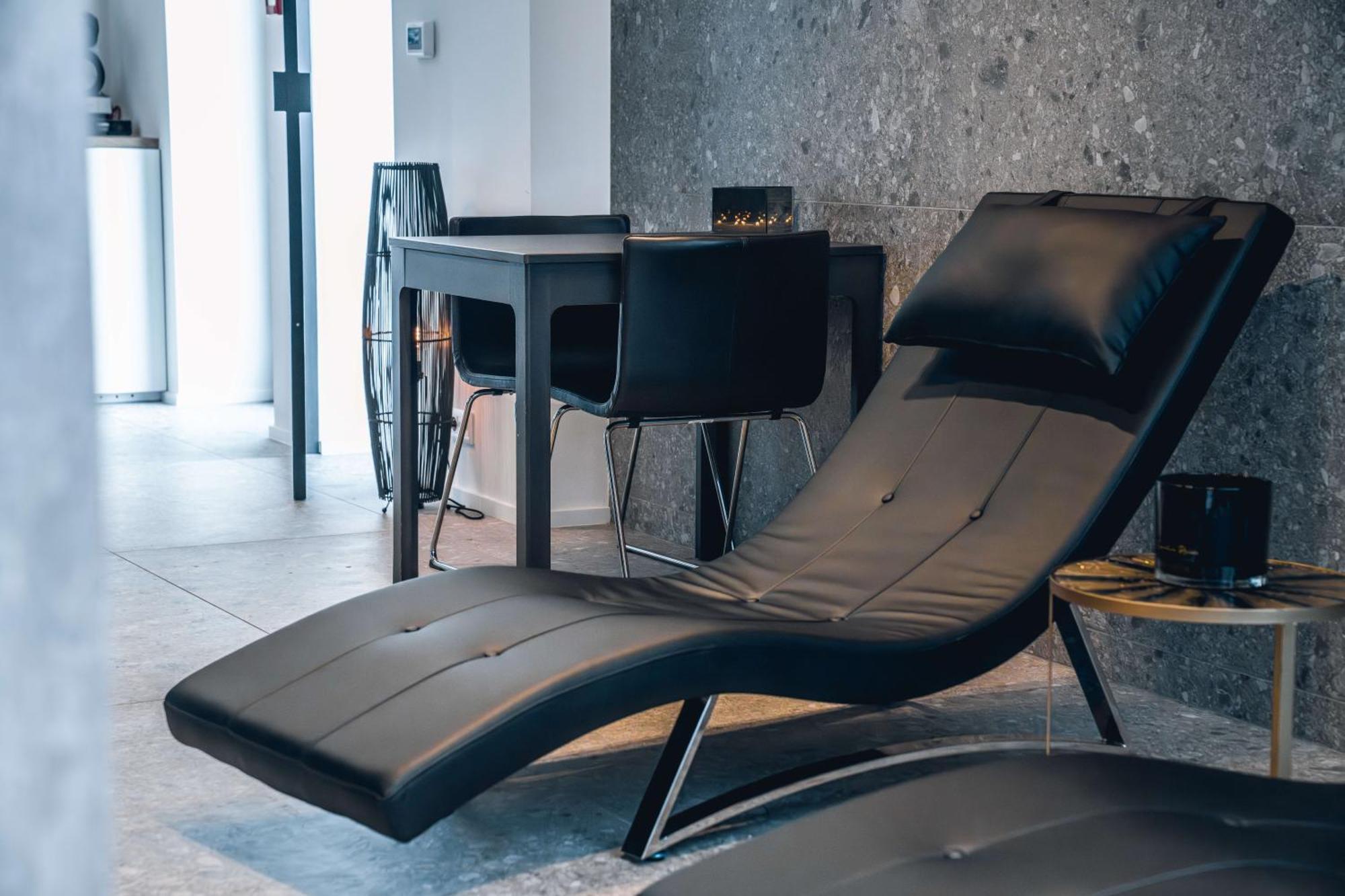 Celeste Beaute & Spa Hotell Nalinnes Eksteriør bilde