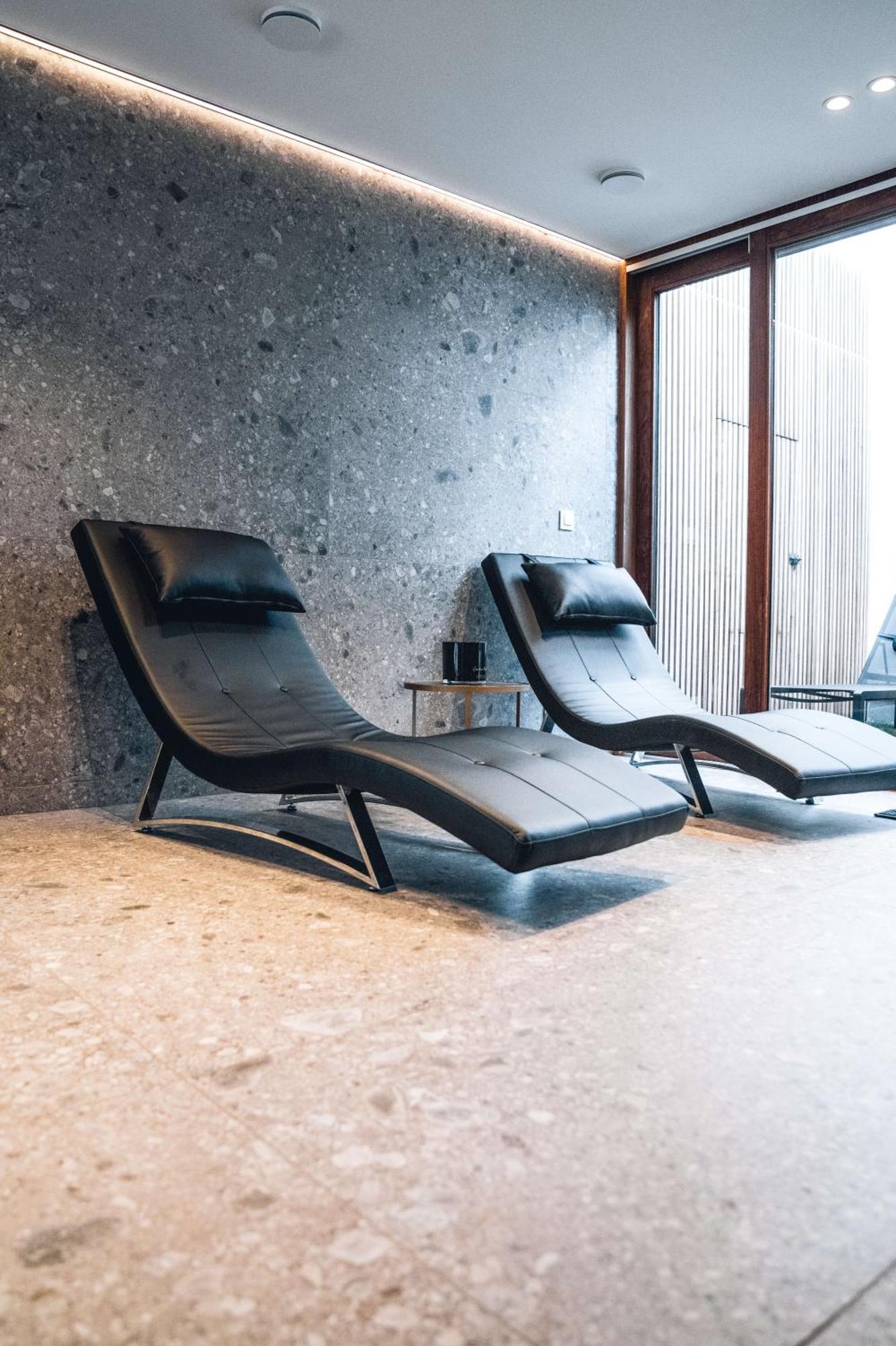 Celeste Beaute & Spa Hotell Nalinnes Eksteriør bilde