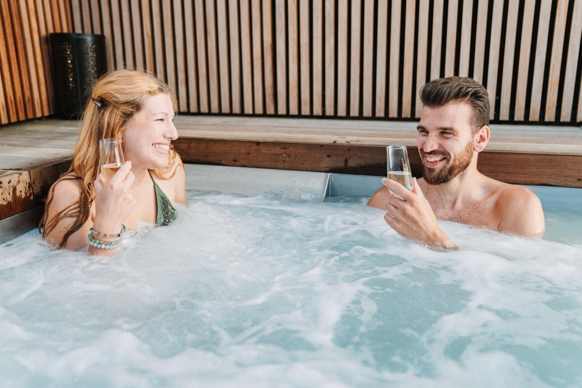 Celeste Beaute & Spa Hotell Nalinnes Eksteriør bilde